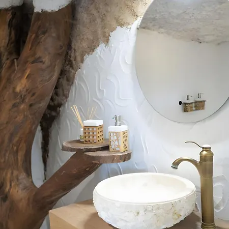 Feriehus Cave Experience